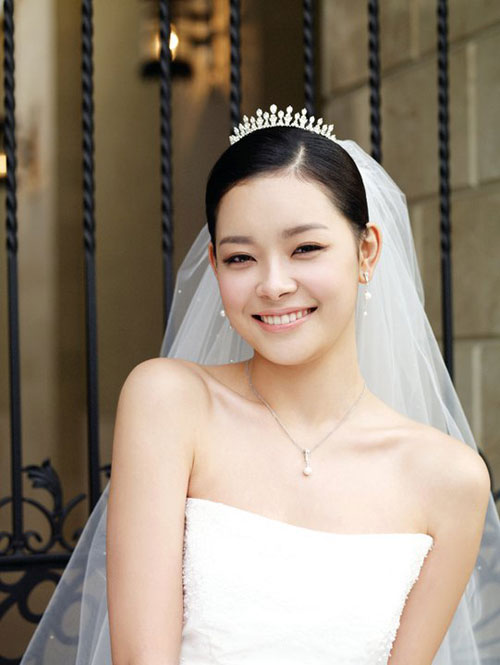 Trang điểm cô dâu Hàn Quốc tại nhà